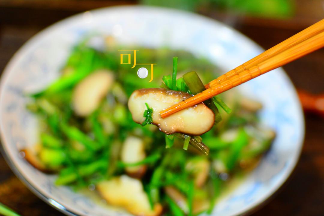 水芹菜怎么做好吃（芹菜和香菇）