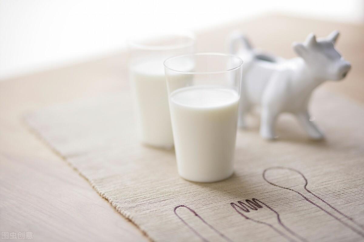 一天可以喝多少纯牛奶（血液和牛奶混合会变成什么味道）